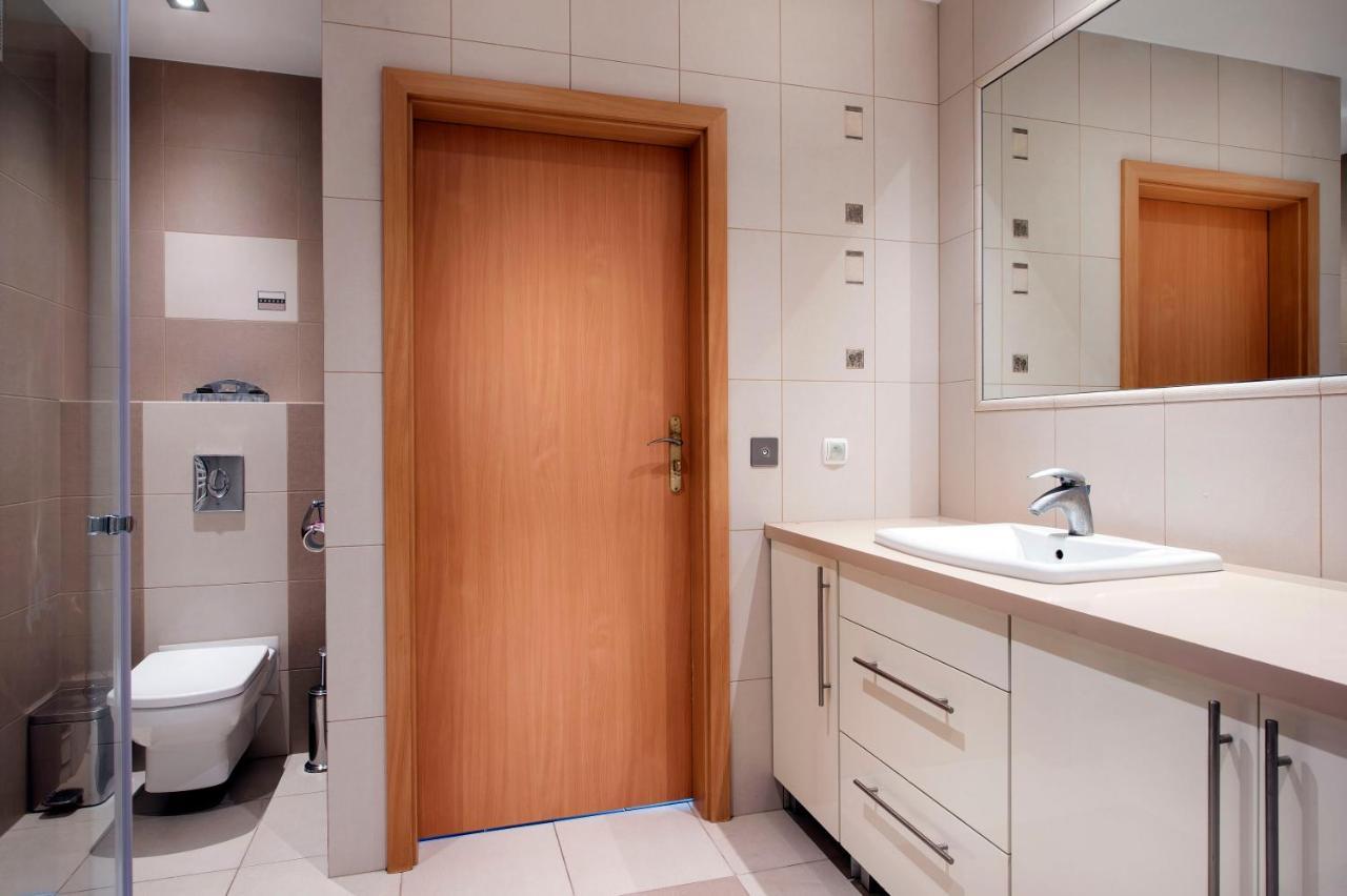 Apartament Familijny Delux ชวีโนวิชแจ ภายนอก รูปภาพ